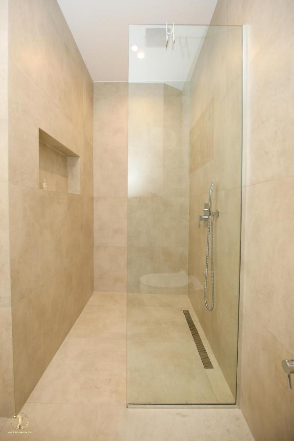 T2 City Apartments Vlore Ngoại thất bức ảnh