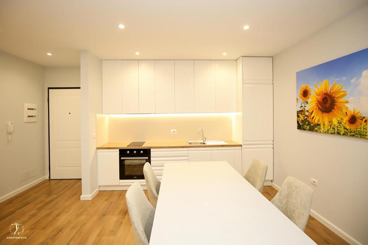 T2 City Apartments Vlore Ngoại thất bức ảnh